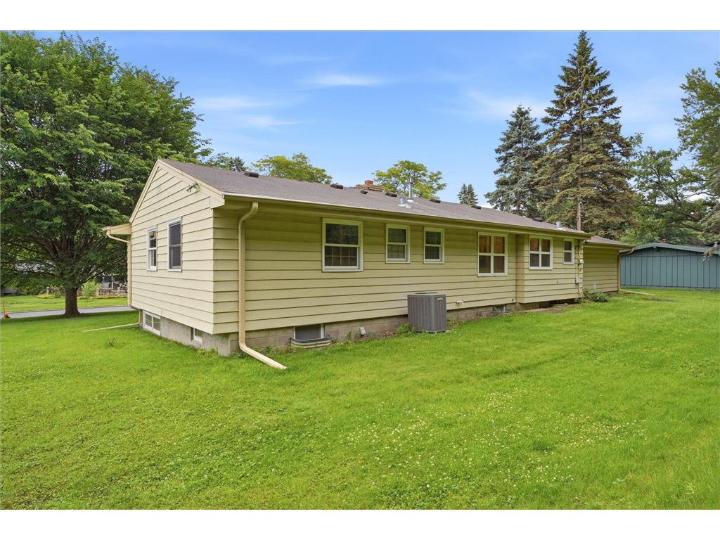 4015 Fairview Avenue N Arden Hills MN 55112 7096188 image28