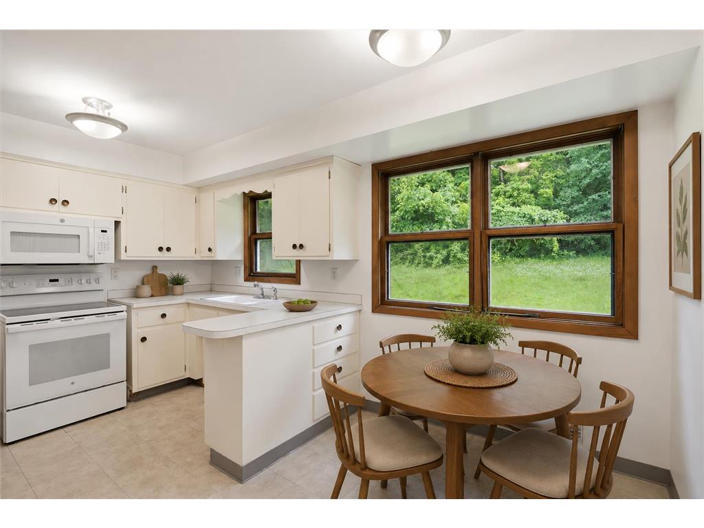 4015 Fairview Avenue N Arden Hills MN 55112 7096188 image4