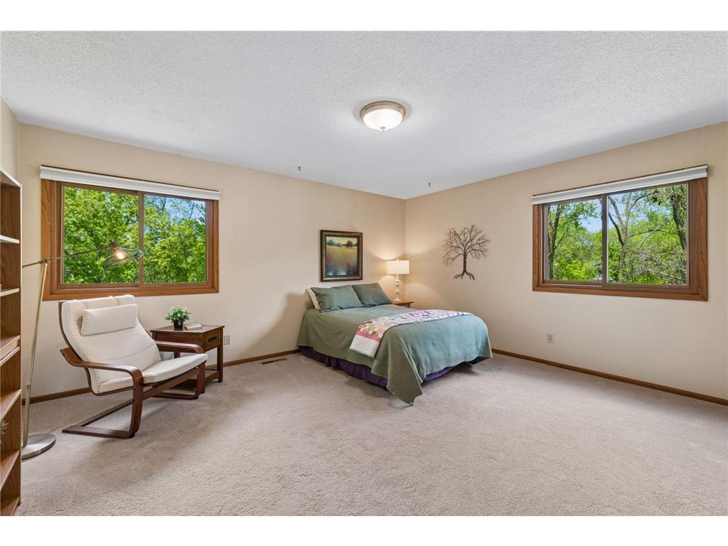 4015 Forestview Lane N Plymouth MN 55441 7067998 image22