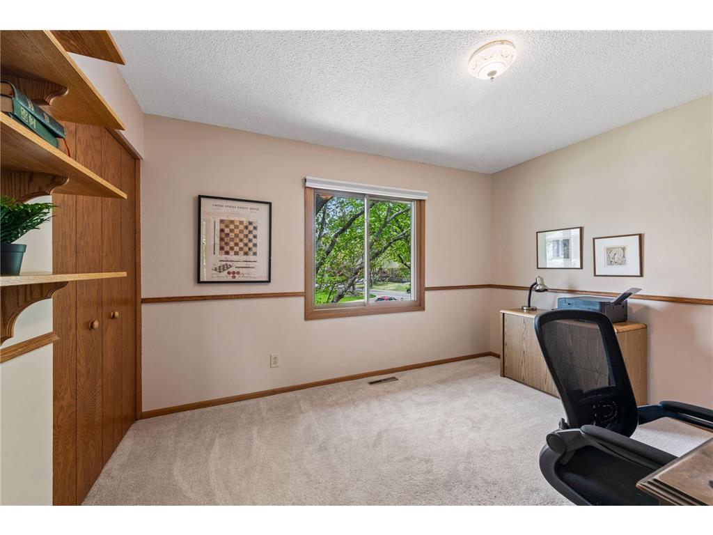 4015 Forestview Lane N Plymouth MN 55441 7067998 image24