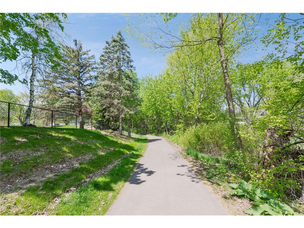 4015 Forestview Lane N Plymouth MN 55441 7067998 image49