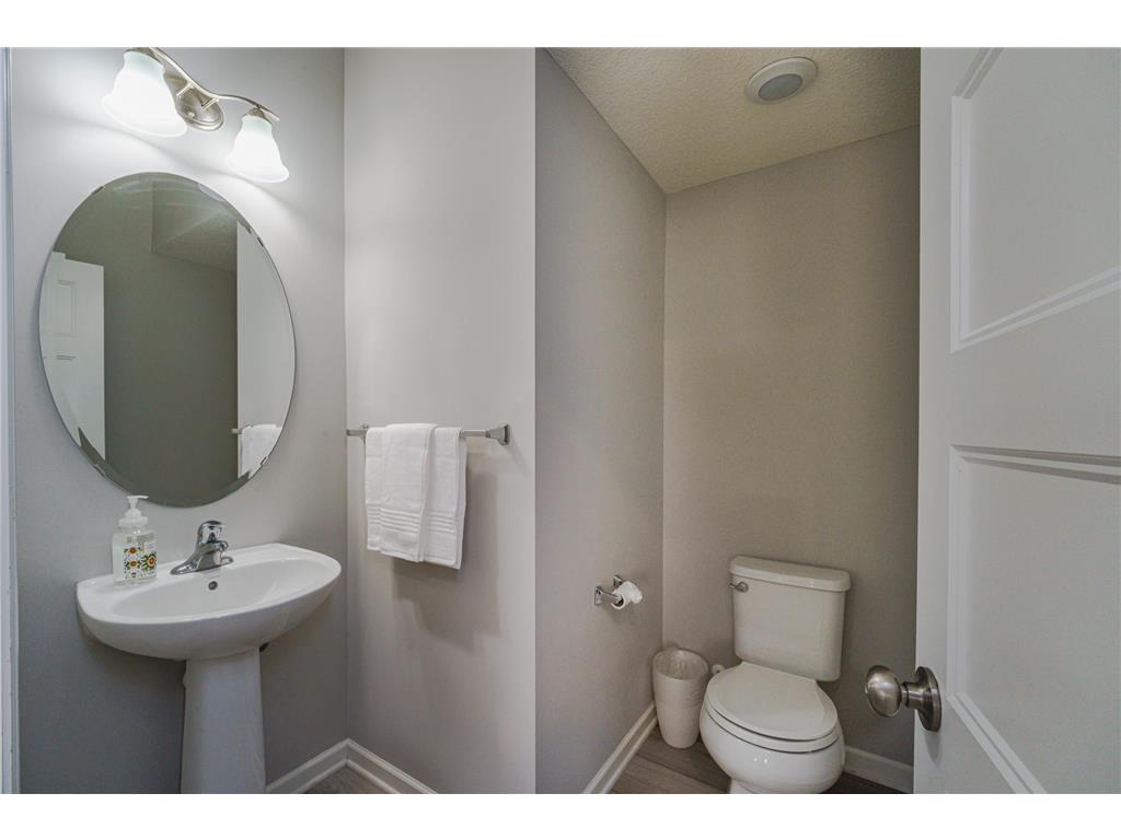 4015 River Valley Way Eagan MN 55122 7082050 image19