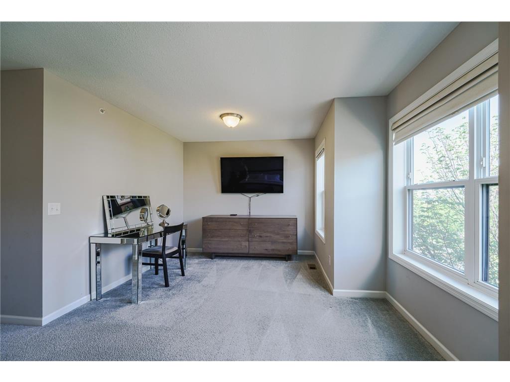 4015 River Valley Way Eagan MN 55122 7082050 image20