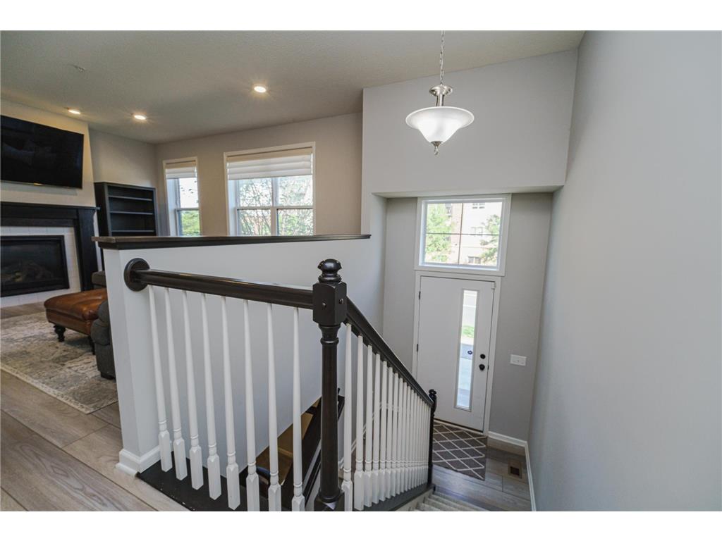 4015 River Valley Way Eagan MN 55122 7082050 image3