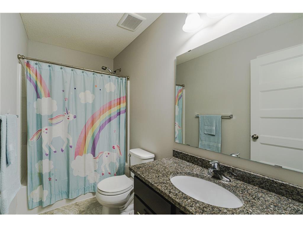 4015 River Valley Way Eagan MN 55122 7082050 image31