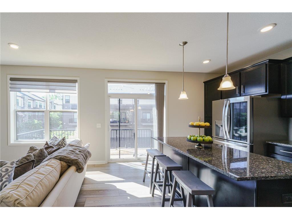 4015 River Valley Way Eagan MN 55122 7082050 image8