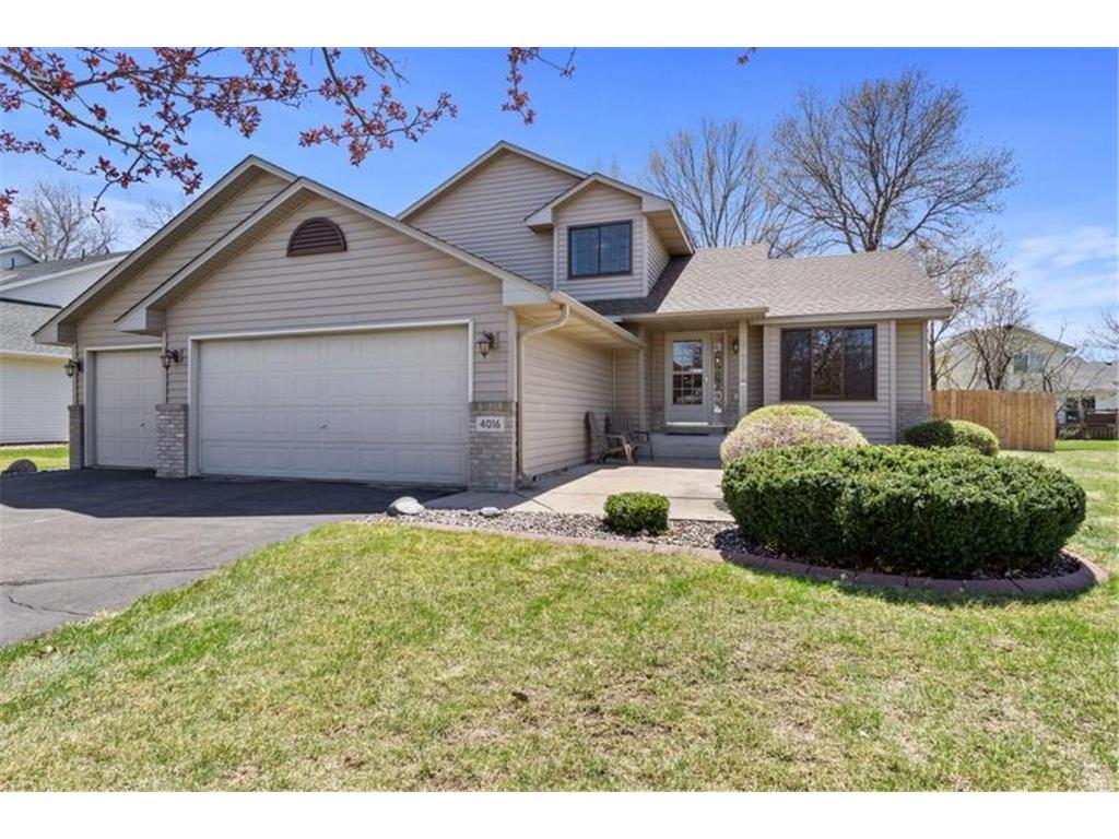 4016 Hollyhock Circle N Brooklyn Park MN 55443 6365597 image1