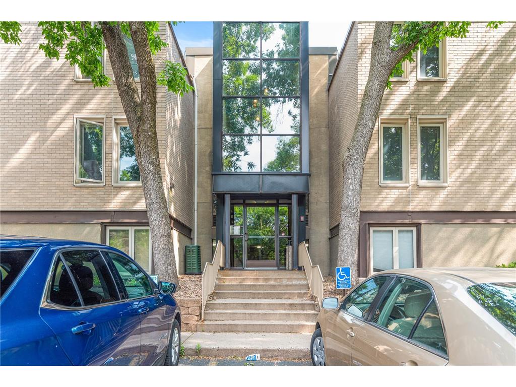 4017 14th Avenue S #14E Minneapolis MN 55407 6387577 image1