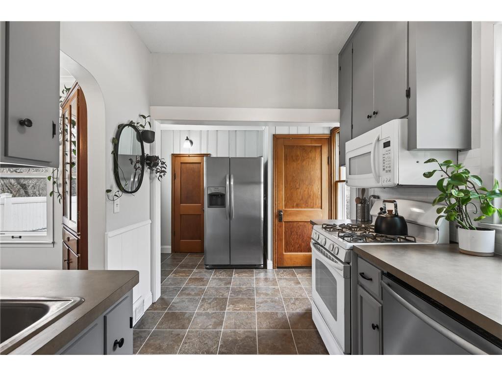 4017 44th Avenue S Minneapolis MN 55406 7030319 image14