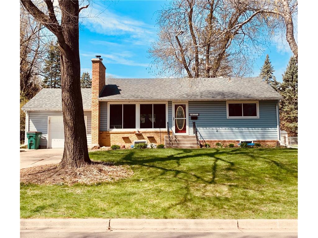 4017 Idaho Avenue N Crystal MN 55427 6523361 image1