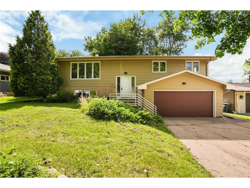4018 Shamrock Drive NE Saint Anthony MN 55421 7090277 image3