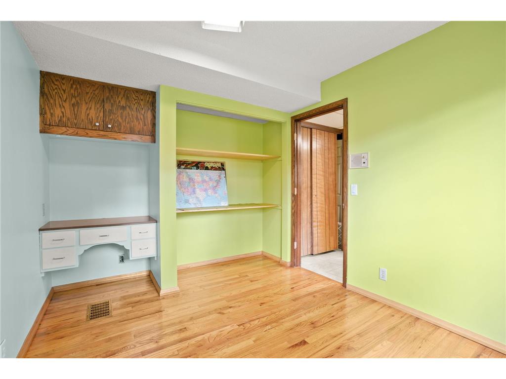 4018 Shamrock Drive NE Saint Anthony MN 55421 7090277 image40