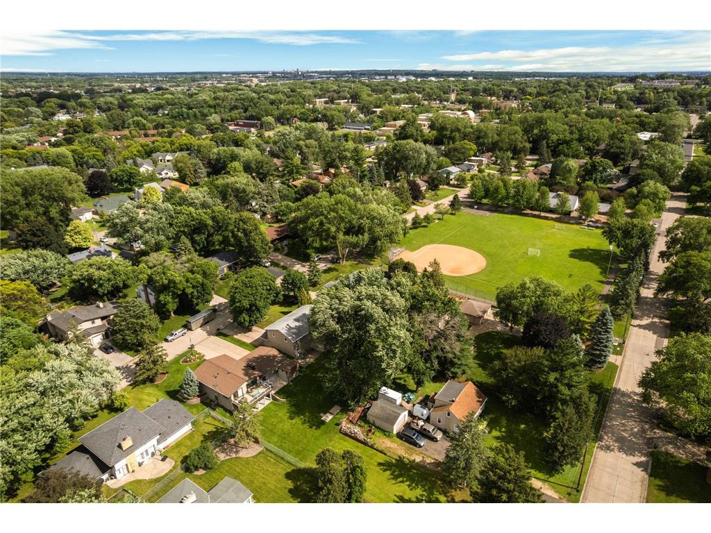 4018 Shamrock Drive NE Saint Anthony MN 55421 7090277 image49