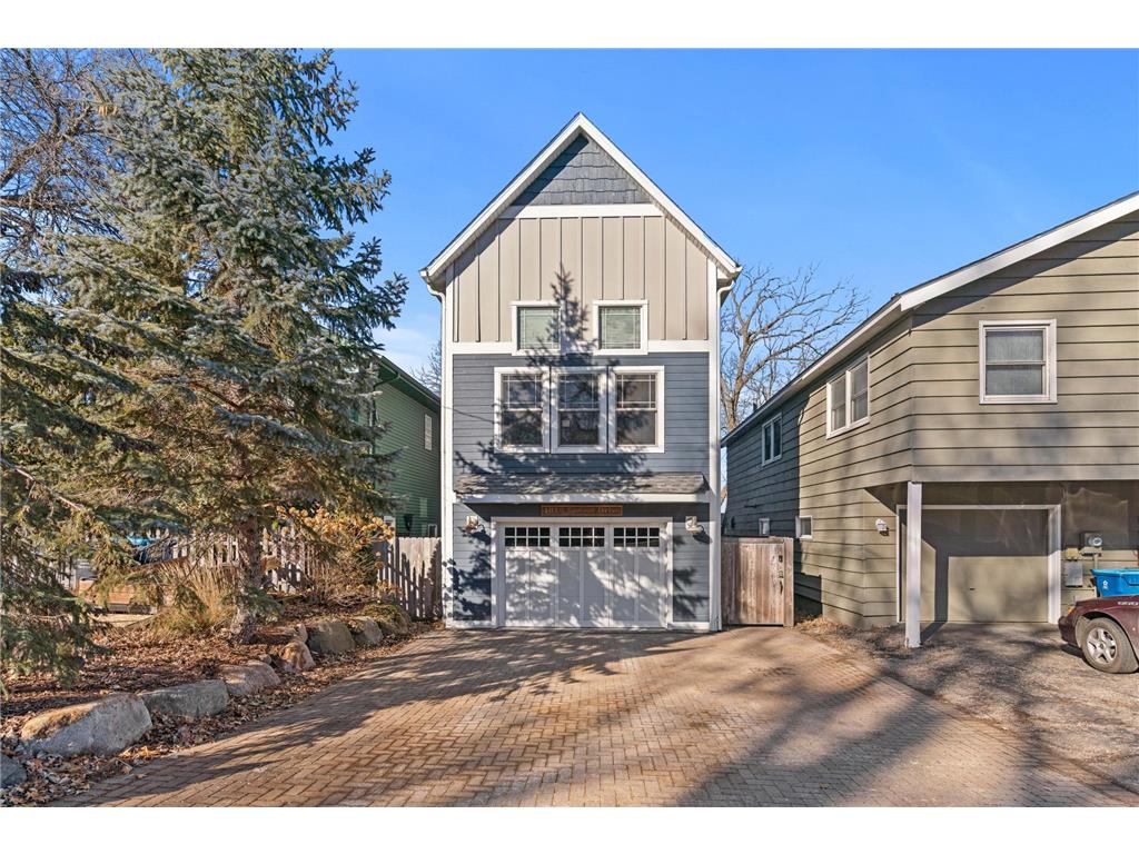 4018 Sunset Drive Spring Park MN 55384 - Lake Minnetonka 6693252 image1