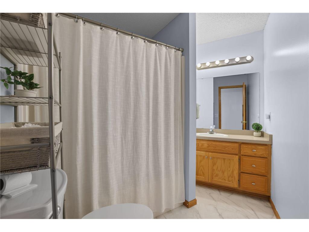 402 12th Avenue NW Isanti MN 55040 7110061 image27