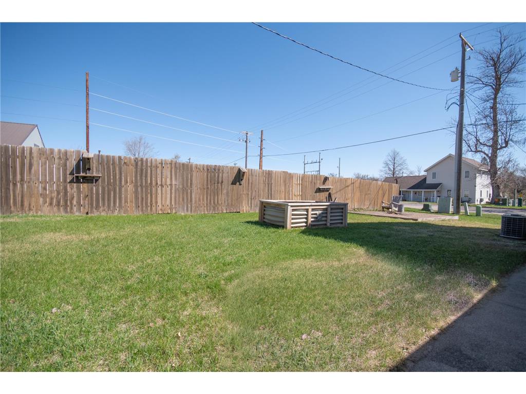 402 2nd Street S Sauk Centre MN 56378 7061668 image17
