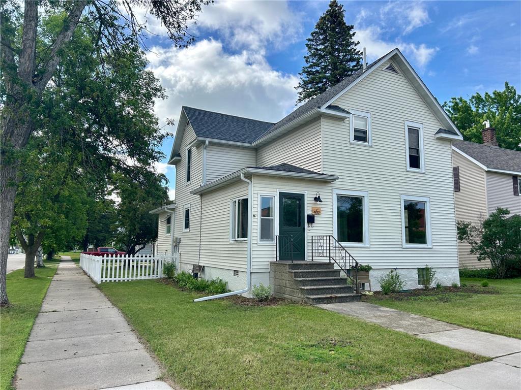 402 2nd Street SE Wadena MN 56482 6556262 image1