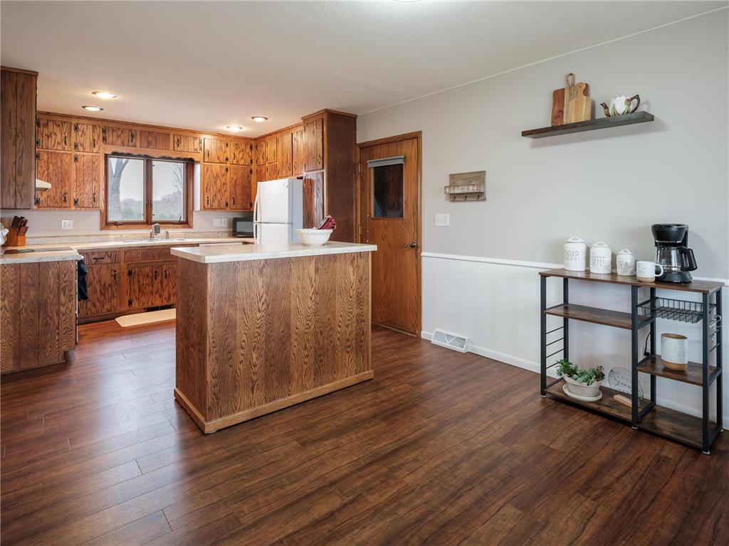 402 5th Street SE Pine Island MN 55963 7046895 image14