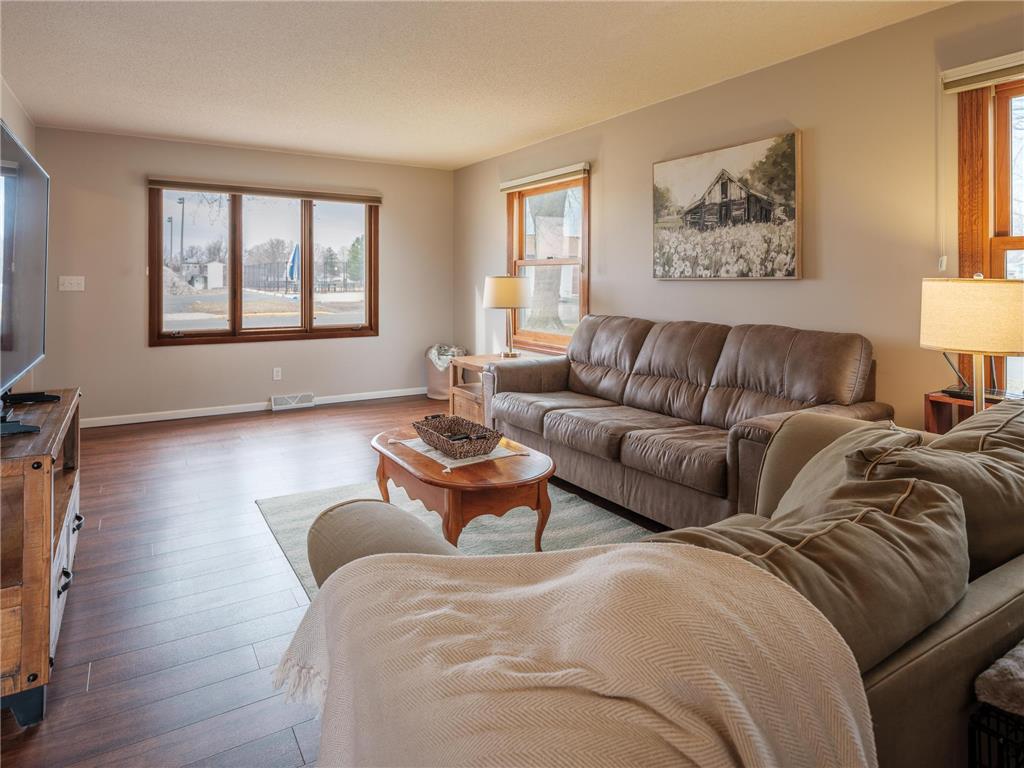 402 5th Street SE Pine Island MN 55963 7046895 image8