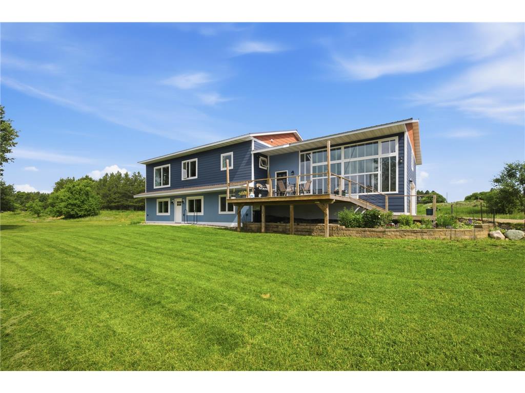 402 Barclay Avenue W Walden Twp MN 56474 7102158 image1