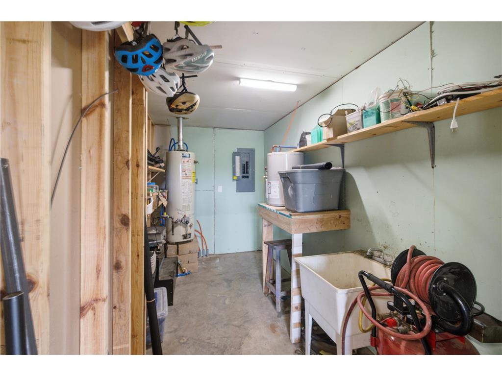 402 Barclay Avenue W Walden Twp MN 56474 7102158 image62