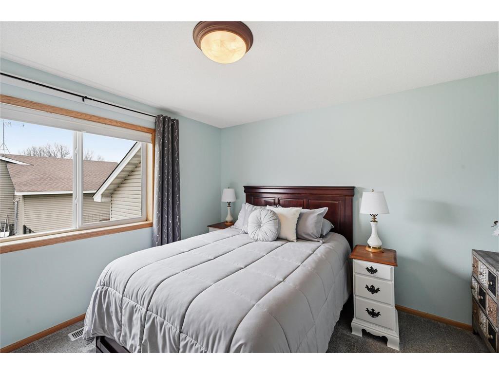 402 Birch Street SW Isanti MN 55040 7039343 image20