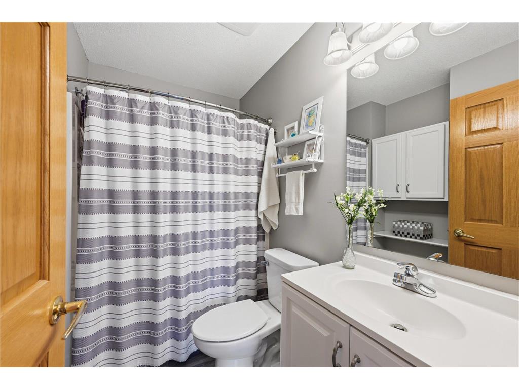 402 Birch Street SW Isanti MN 55040 7039343 image22
