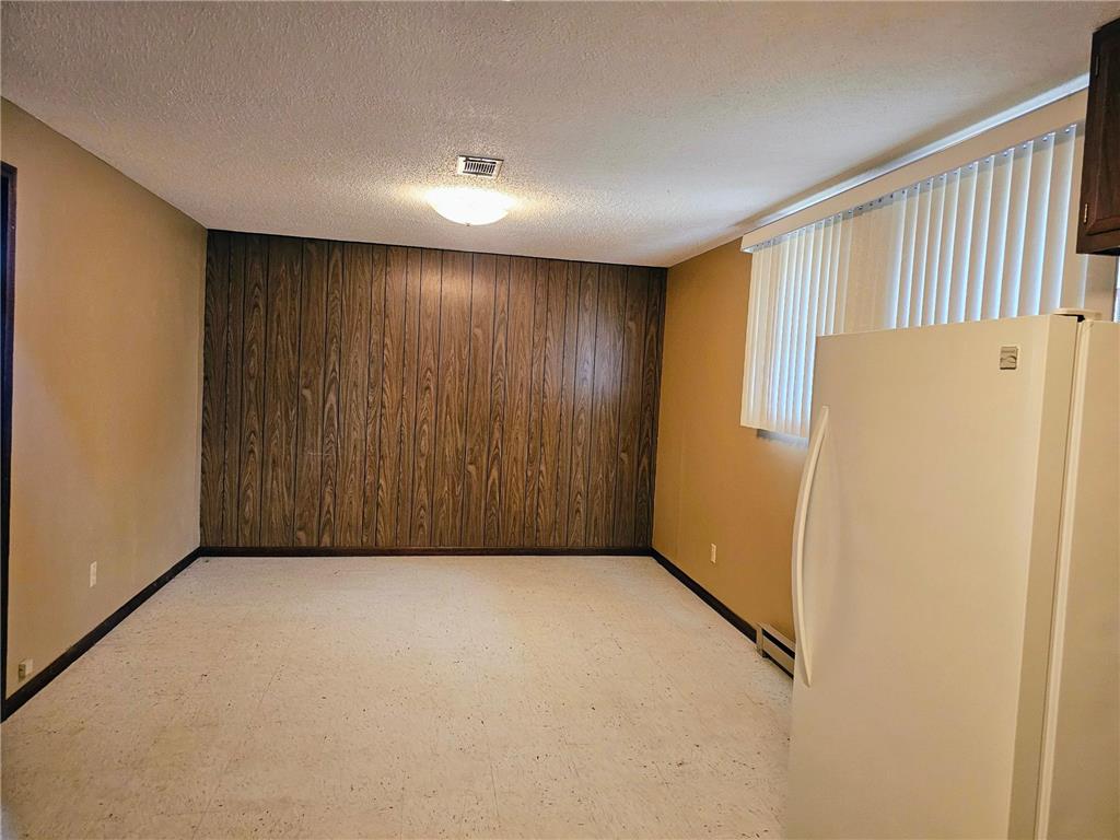 402 E 2nd Street N Truman MN 56088 6790179 image31