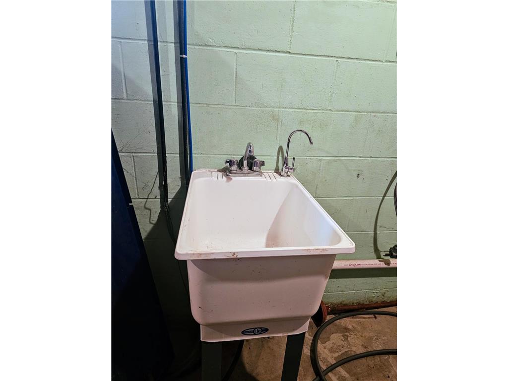 402 E 2nd Street N Truman MN 56088 6790179 image39