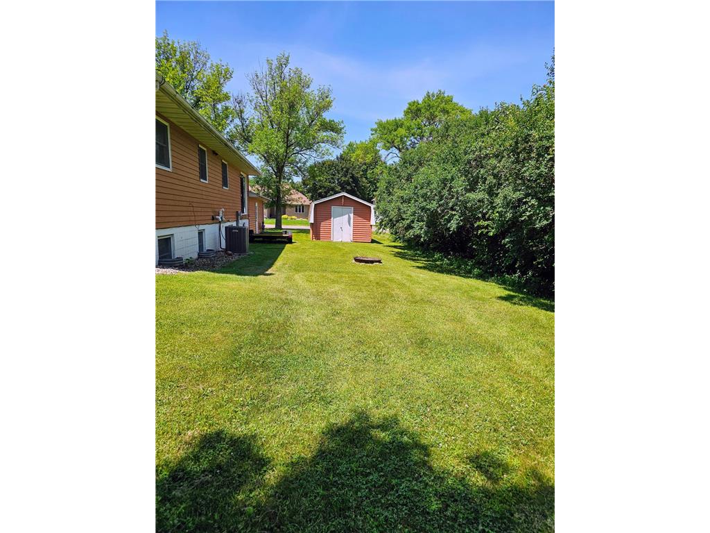 402 E 2nd Street N Truman MN 56088 6790179 image48