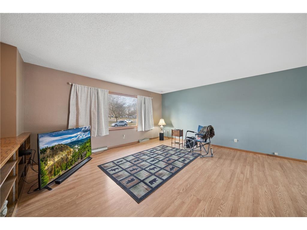 402 E 2nd Street N Truman MN 56088 7052006 image5