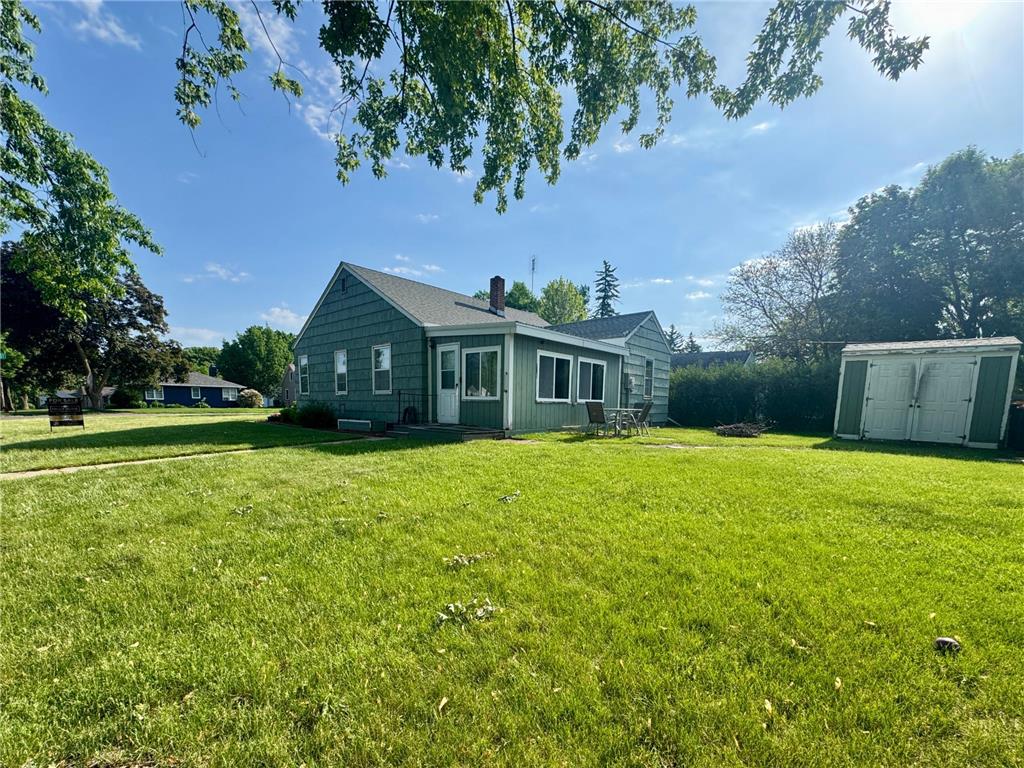402 E Walnut Street Redwood Falls MN 56283 7025217 image22