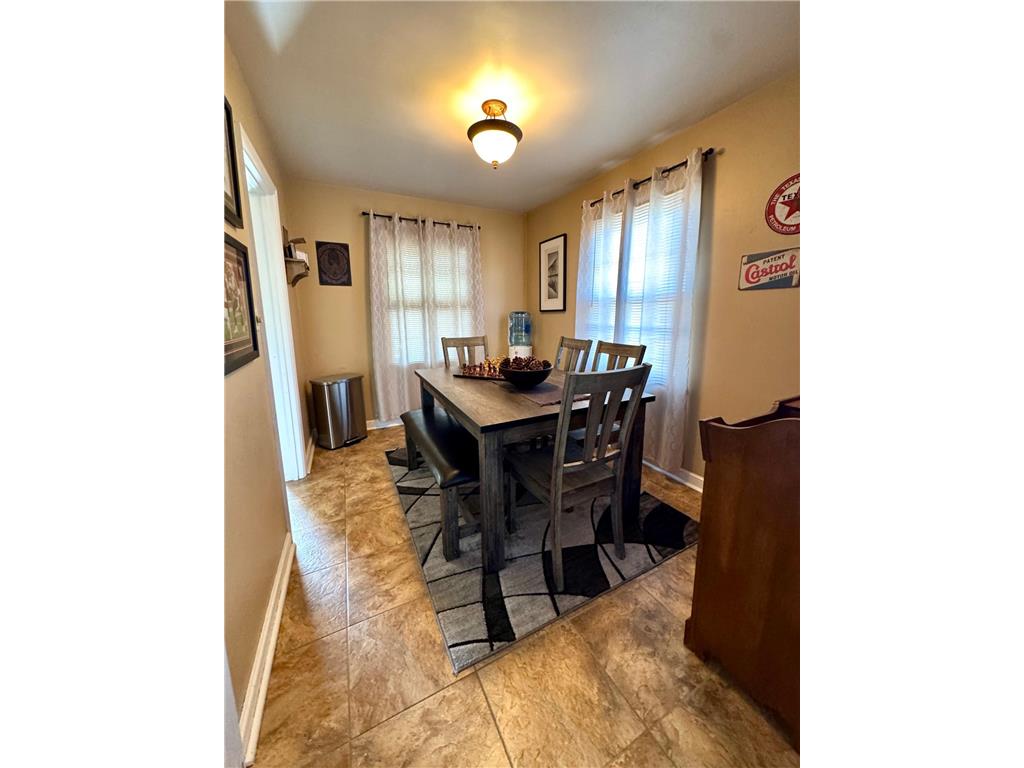 402 E Walnut Street Redwood Falls MN 56283 7025217 image6