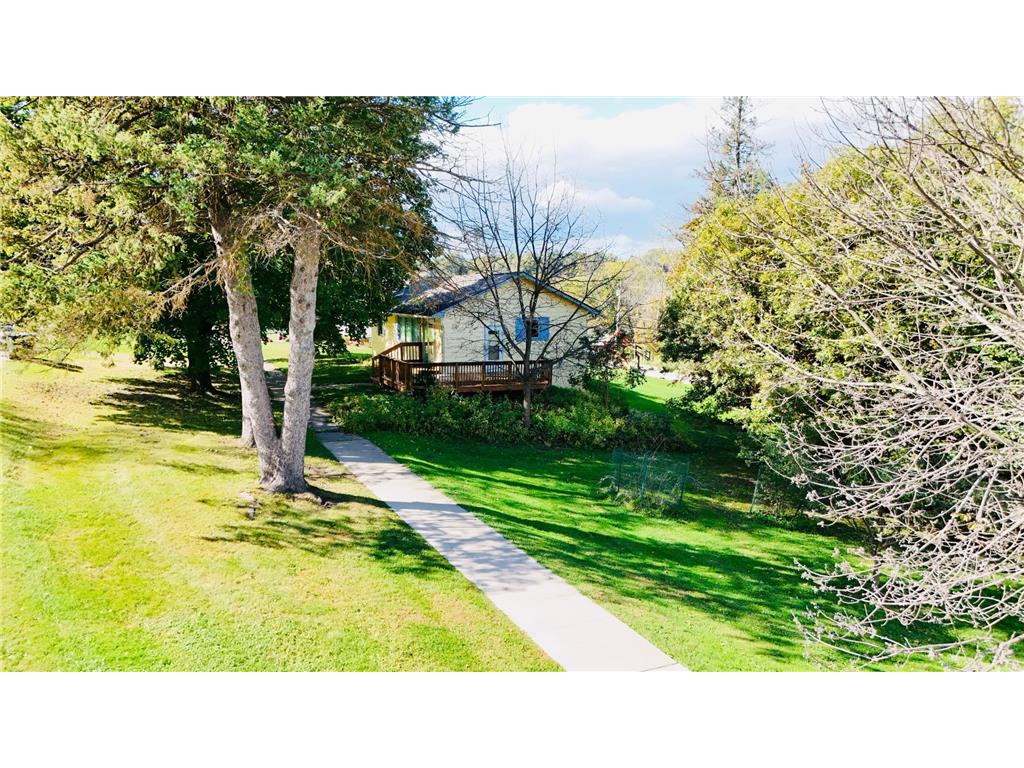 402 Hillcrest Street E Lanesboro MN 55949 6802829 image25