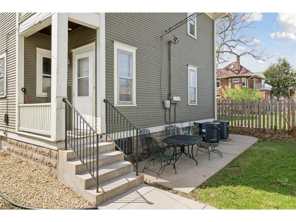 402 Hope Street Saint Paul MN 55106 7069580 image10