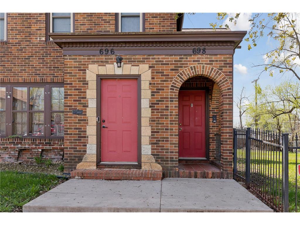 402 Hope Street Saint Paul MN 55106 7069580 image100