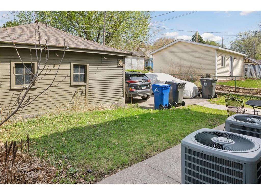 402 Hope Street Saint Paul MN 55106 7069580 image11