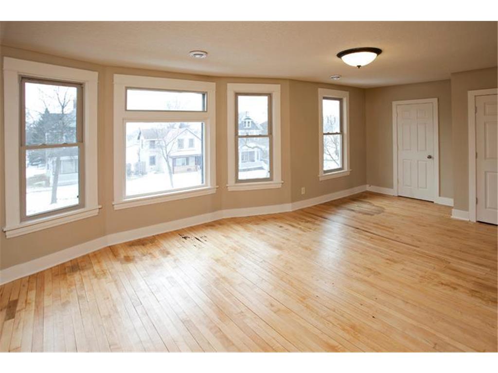 402 Hope Street Saint Paul MN 55106 7069580 image122