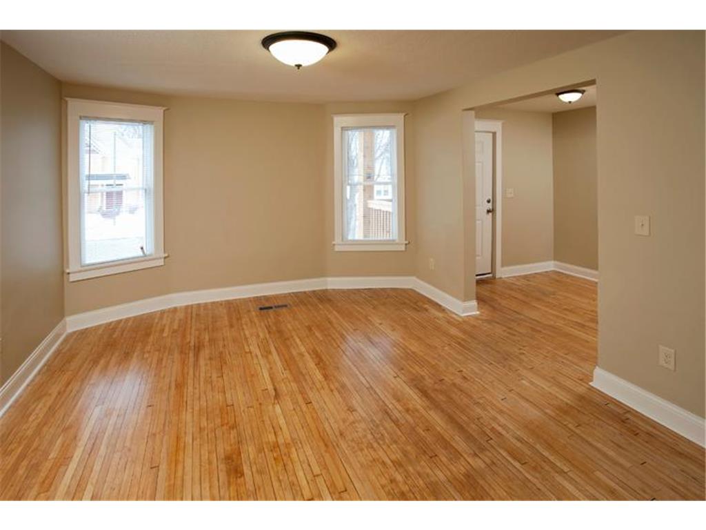 402 Hope Street Saint Paul MN 55106 7069580 image128