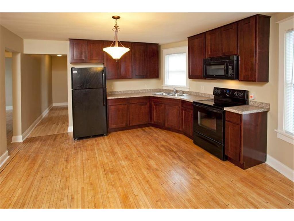 402 Hope Street Saint Paul MN 55106 7069580 image137