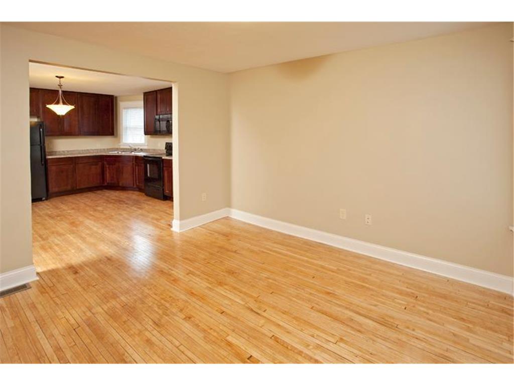 402 Hope Street Saint Paul MN 55106 7069580 image138