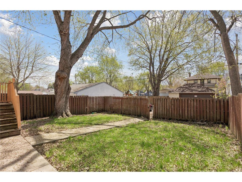 402 Hope Street Saint Paul MN 55106 7069580 image153