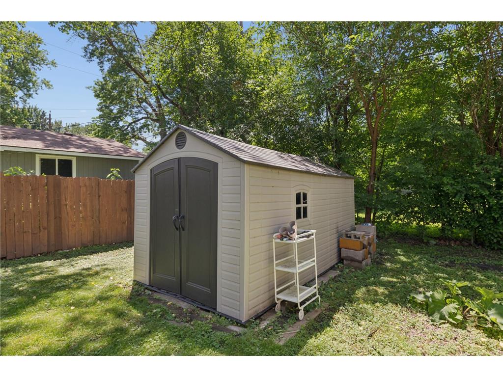 402 Jefferson Avenue S Edina MN 55343 7046346 image19