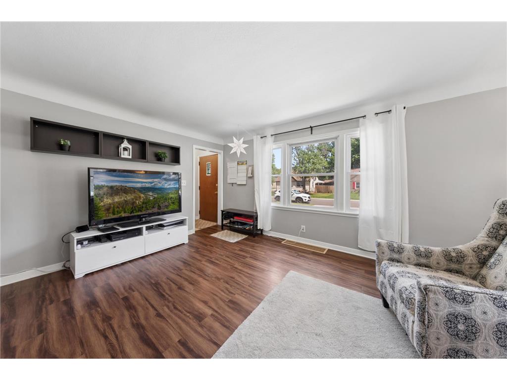 402 Jefferson Avenue S Edina MN 55343 7046346 image3