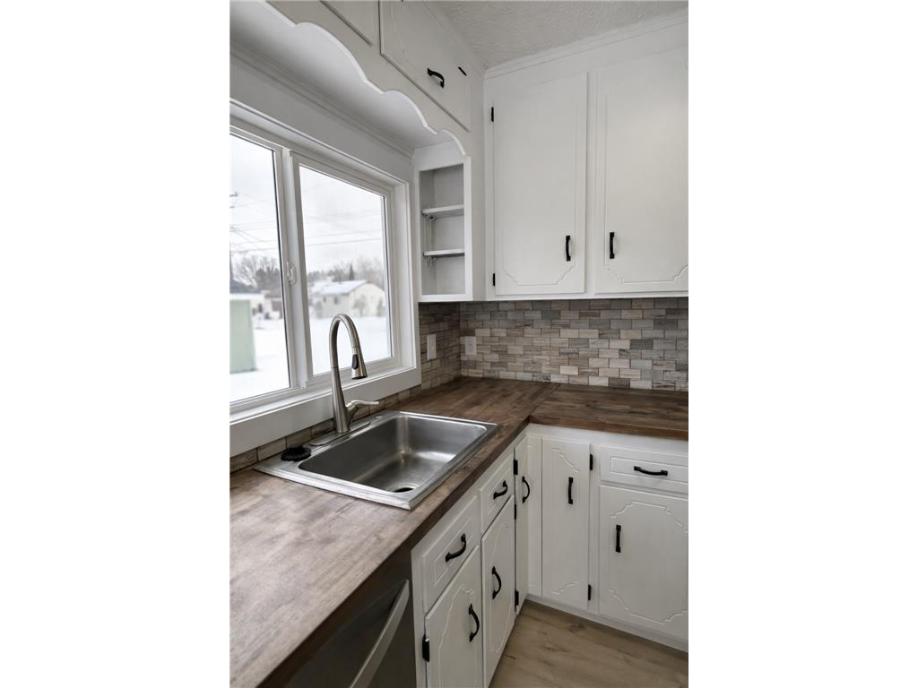 402 Kent Road Hoyt Lakes MN 55750 7032524 image2