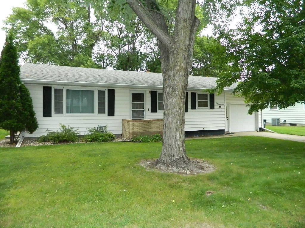 402 Lawrence Street Marshall MN 56258 6782932 image1