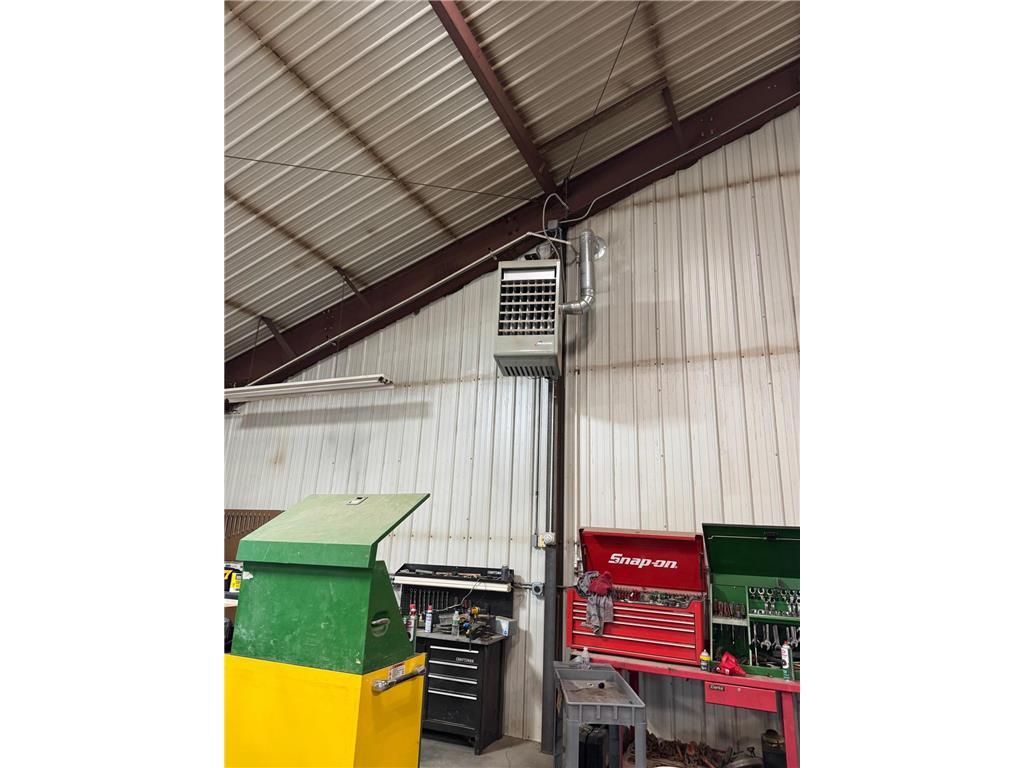 402 Main Avenue Colgate ND 58046 7057419 image33