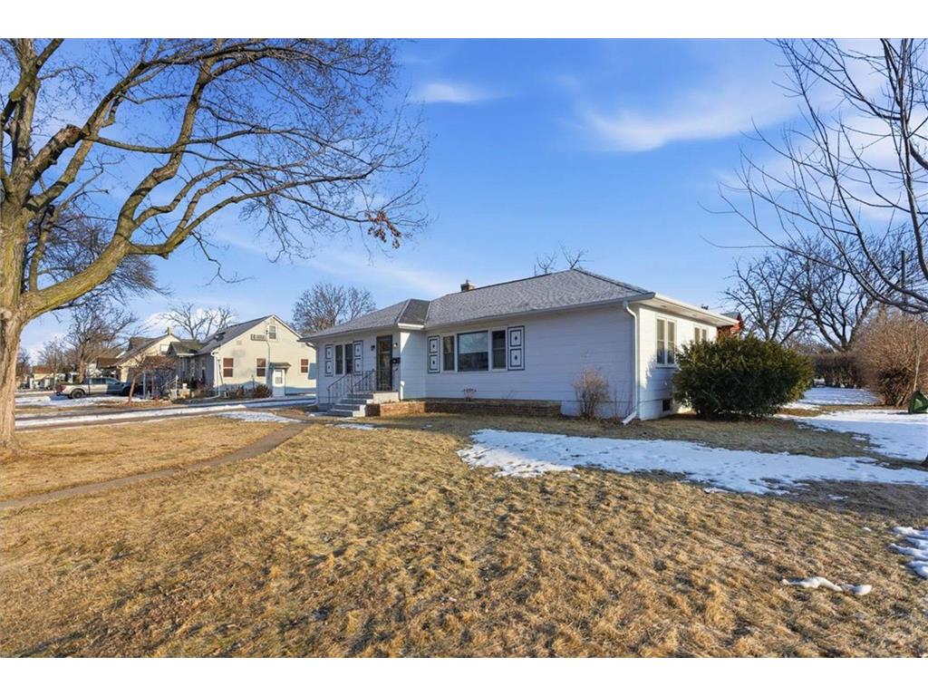 402 N Oak Street Lake City MN 55041 7017804 image28