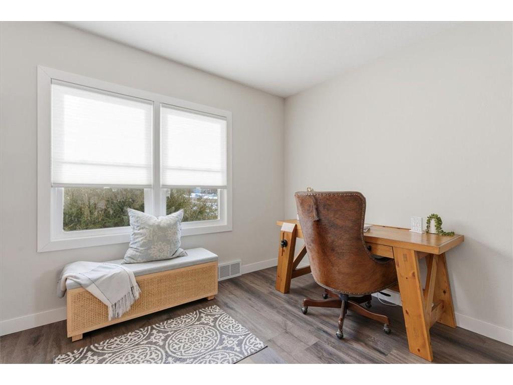 402 N Oak Street Lake City MN 55041 7017804 image6