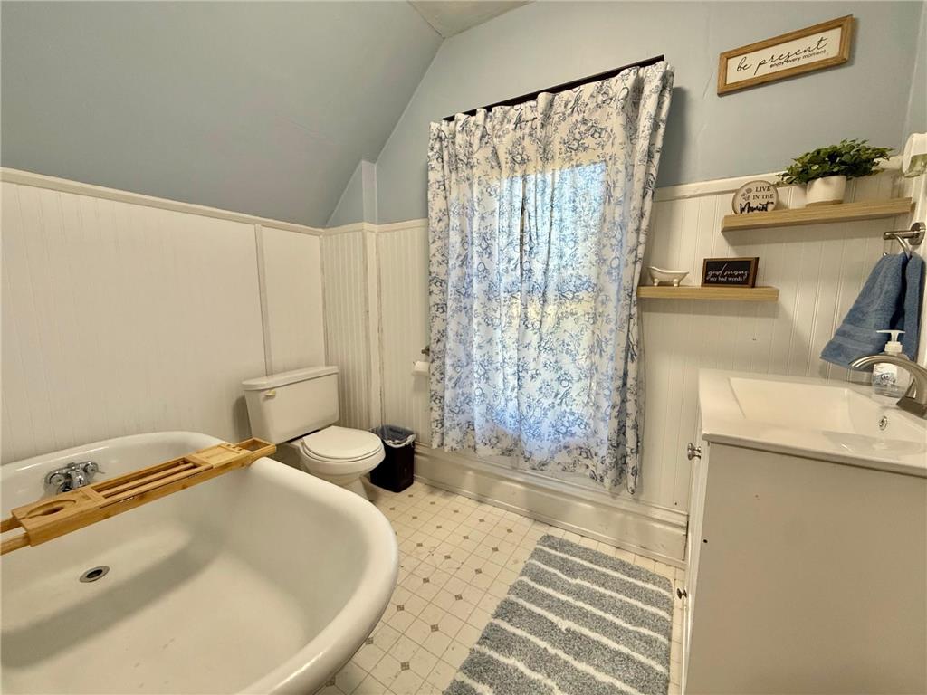 402 Saint Paul Avenue S Thief River Falls MN 56701 7079197 image23